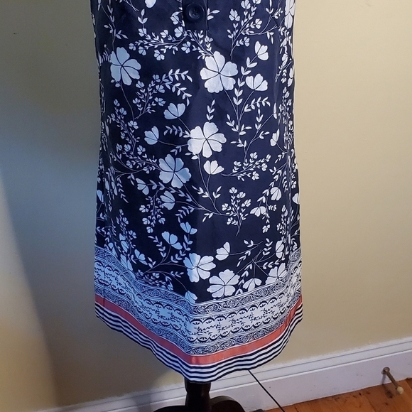 Ann Taylor Loft Floral Shift Dress Size XS - Picture 4 of 9